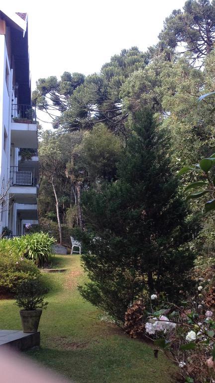 Apartamento Em Condominio Campos do Jordão Екстериор снимка